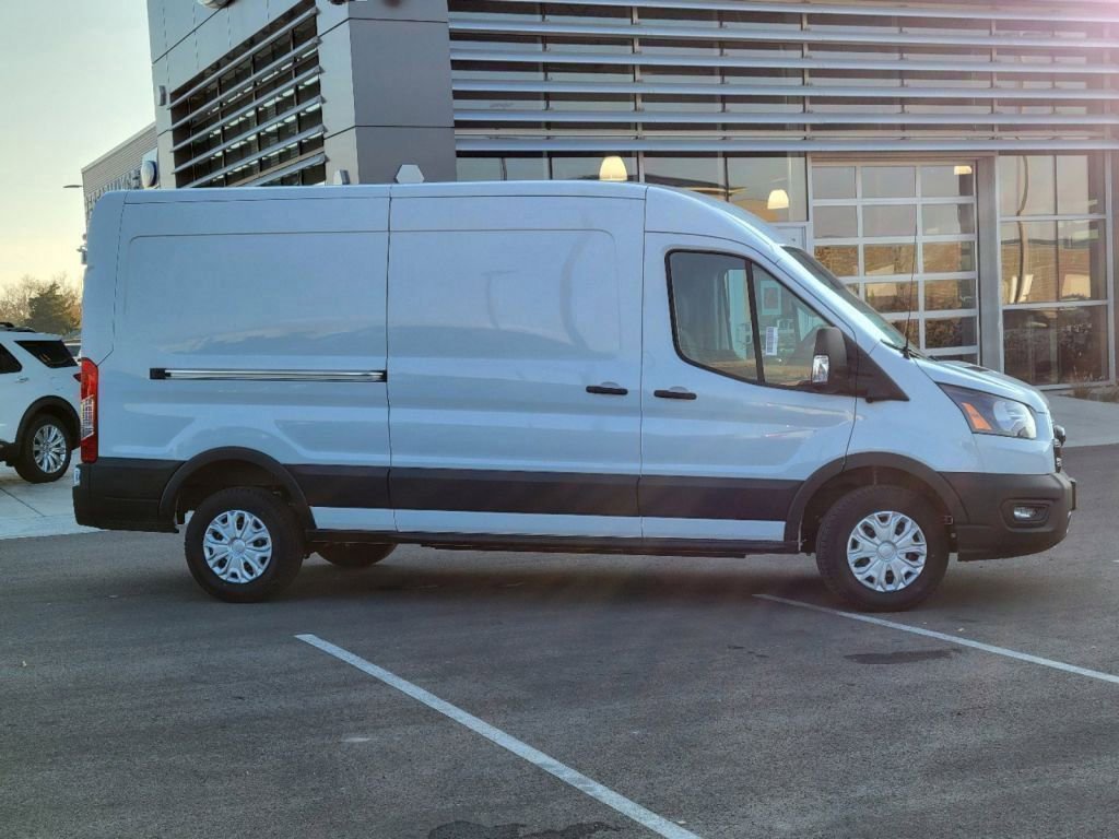 2022 Ford Transit photo 6