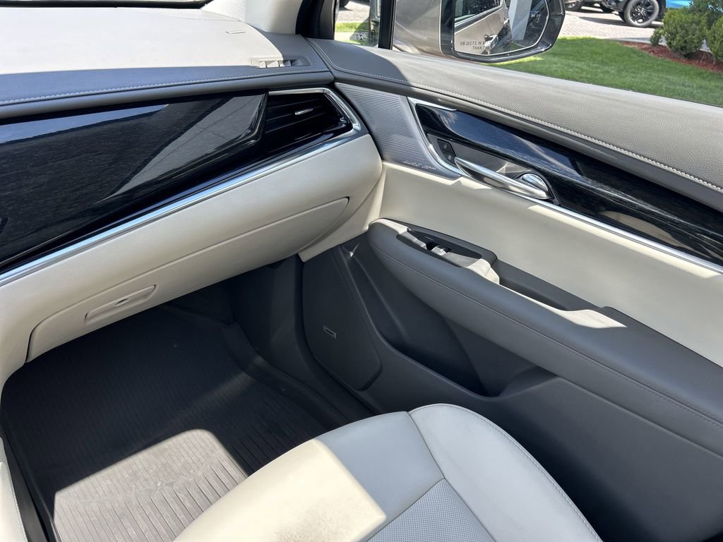 2023 Cadillac XT6 Premium Luxury photo 16
