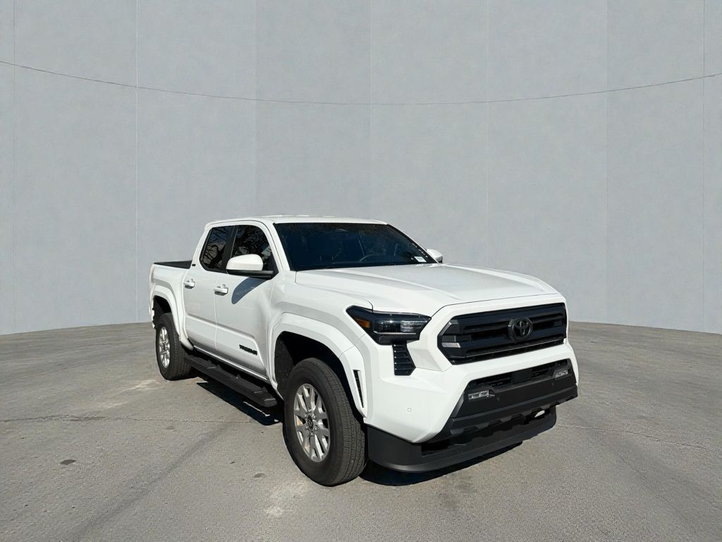 2024 Toyota Tacoma SR5's photo