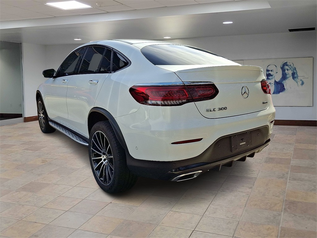 2022 Mercedes Benz GLC 300 Coupe 4MATIC photo 3