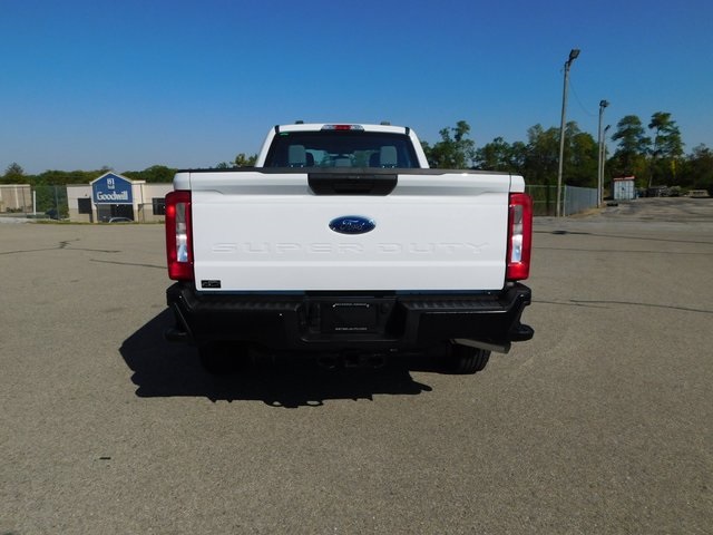 2024 Ford F-250 photo 4