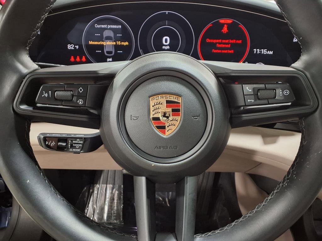 2024 Porsche Taycan 4S Cross Turismo photo 9