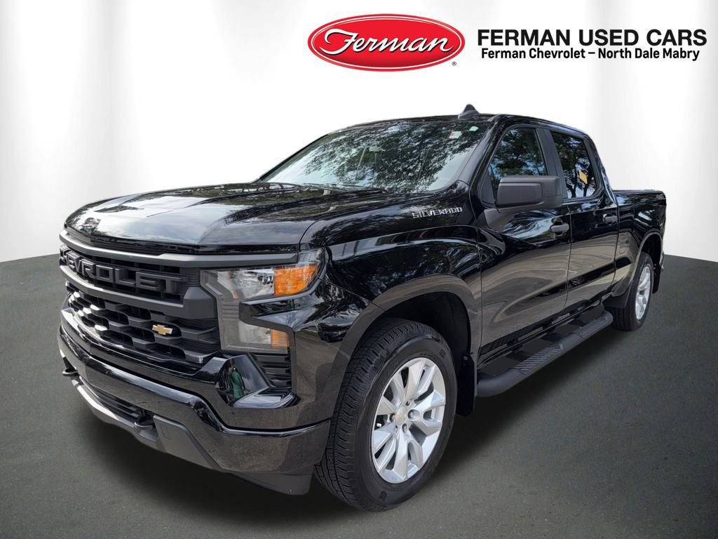 2022 Chevrolet Silverado 1500 Custom photo 3