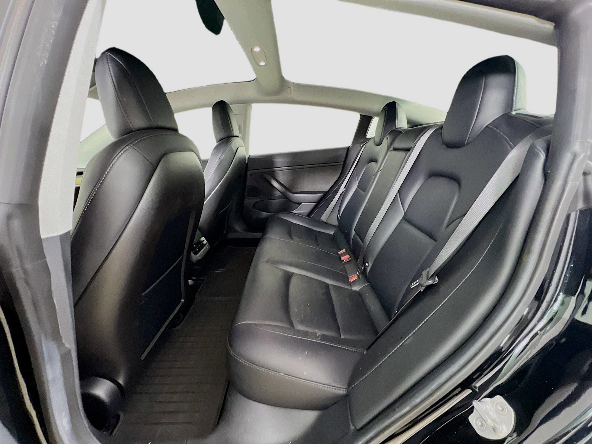2018 Tesla Model 3 Long Range photo 20