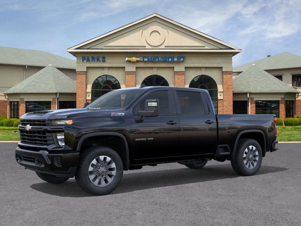 2025 Chevrolet Silverado 2500HD Custom photo 2