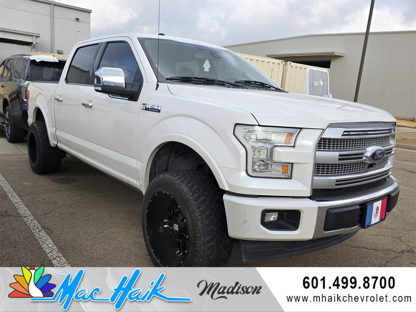2017 Ford F-150 Platinum's photo