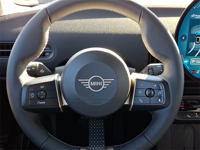 2025 Mini Cooper 2 Door Hardtop Signature photo 18