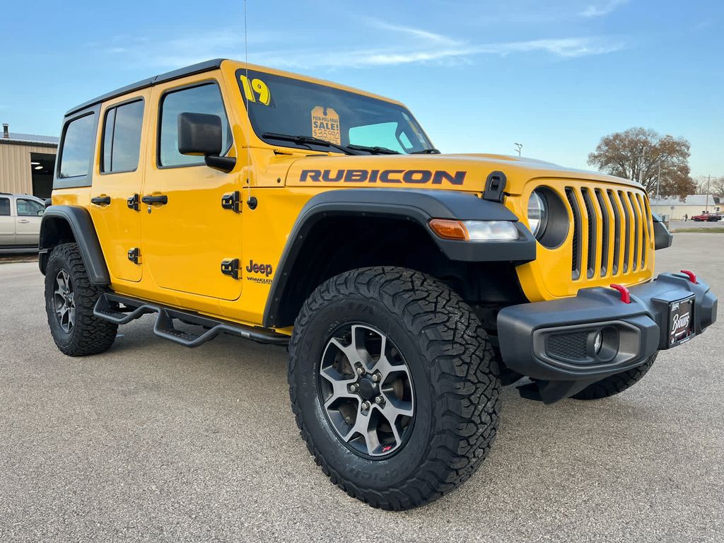 2019 Jeep Wrangler Unlimited Rubicon photo 3