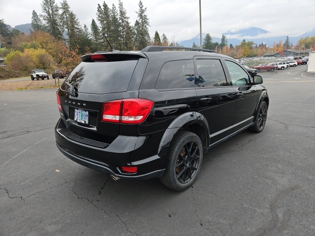 2014 Dodge Journey SXT photo 3