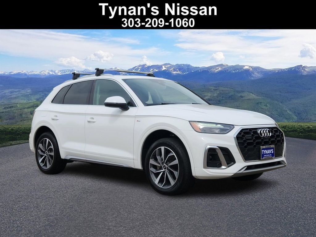 2023 Audi Q5 Premium Plus's photo