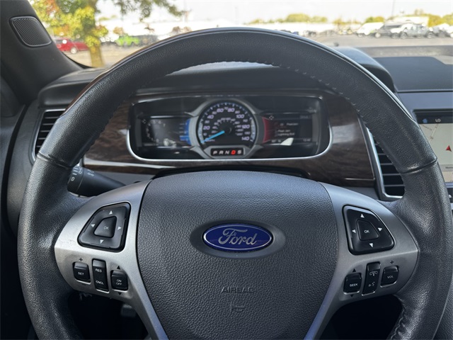 2018 Ford Taurus Limited photo 23