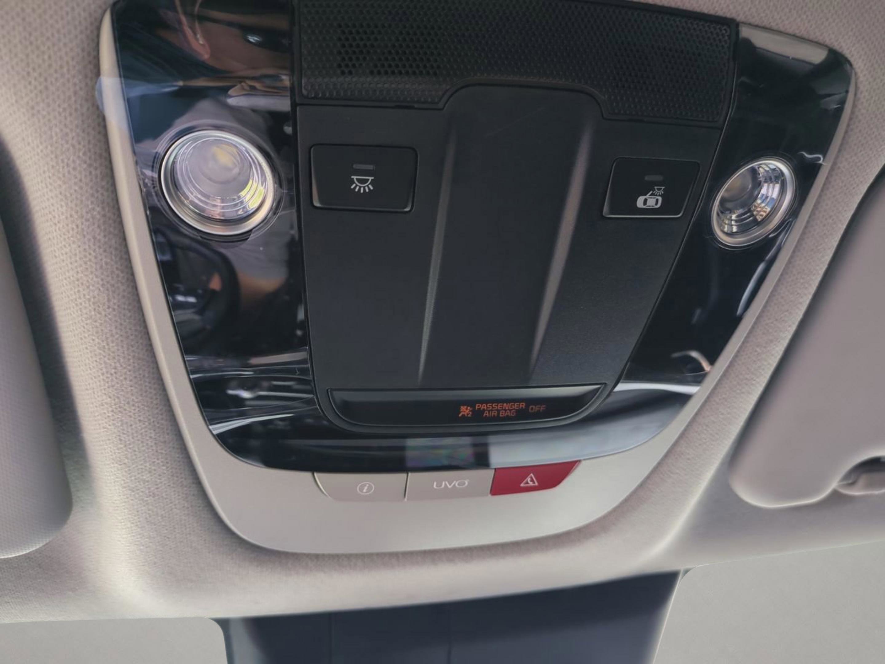 2022 Kia Seltos SX photo 19