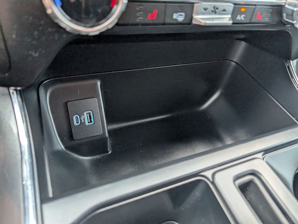 2023 Ford F-150 XLT photo 19