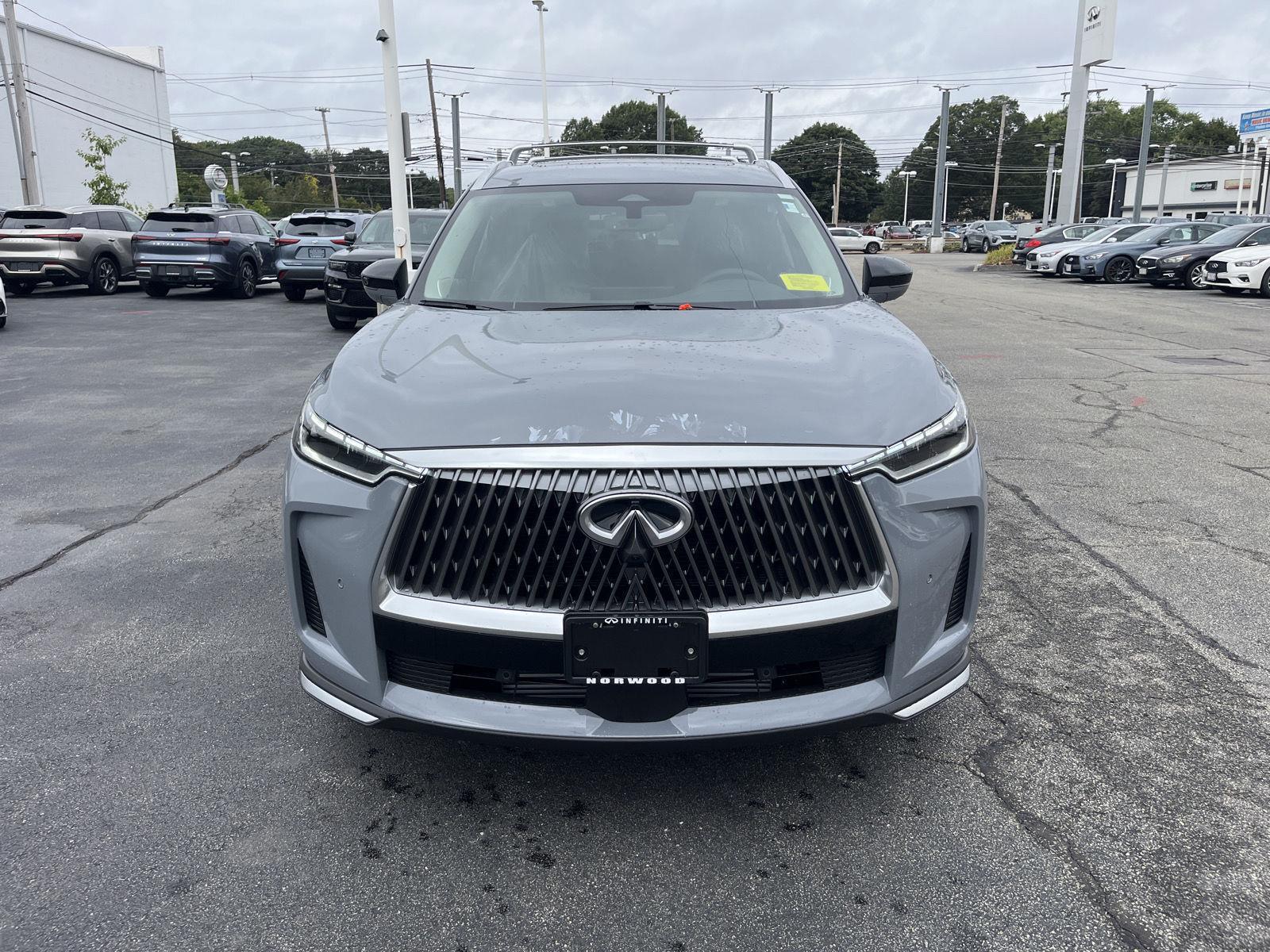 2026 Infiniti QX60 Luxe photo 8