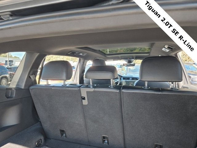2023 Volkswagen Tiguan SE R-Line Black photo 21