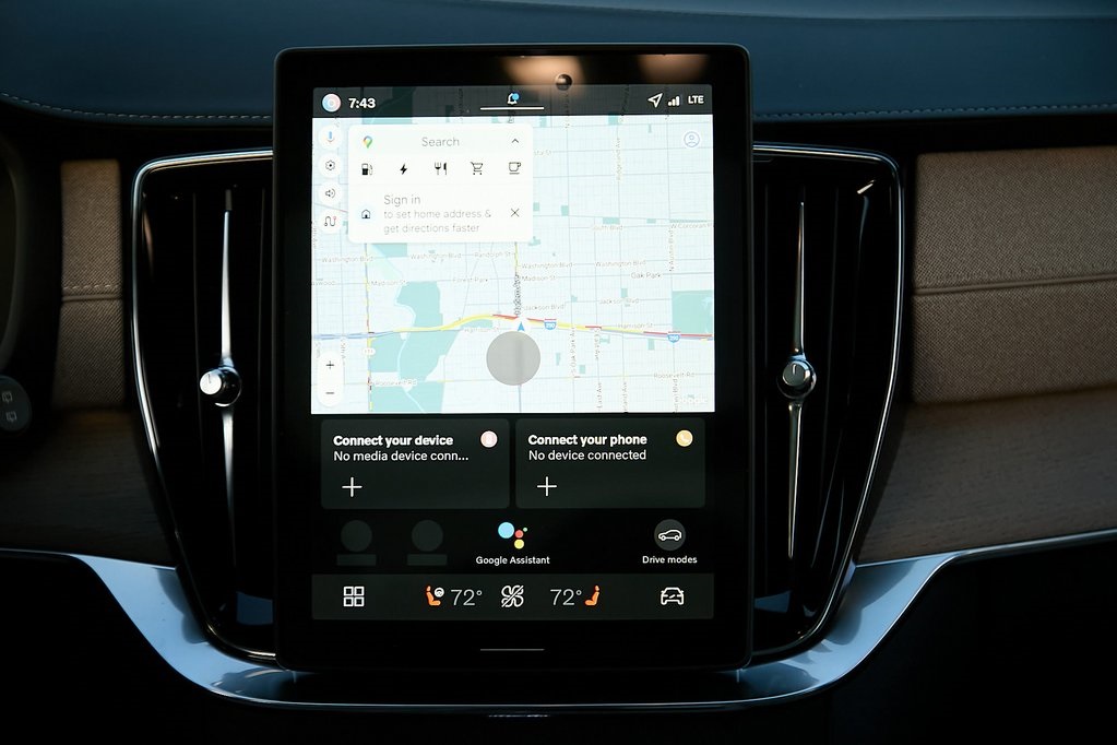 2026 VOLVO XC90 - Image 28