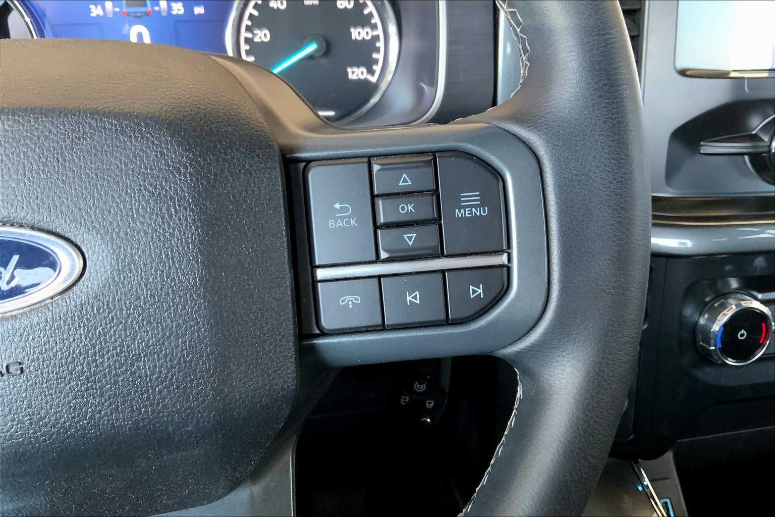 2023 Ford F-150 XLT photo 22