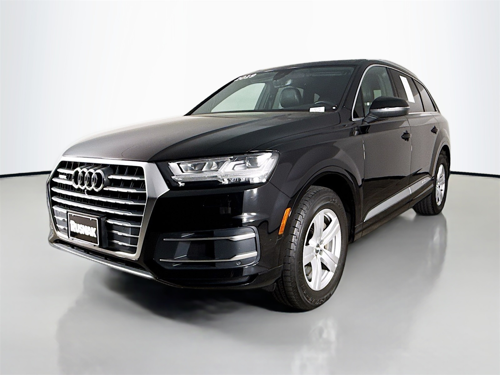 2019 Audi Q7 45 Premium Plus photo 3
