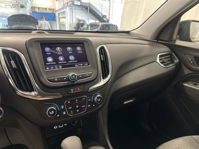2024 Chevrolet Equinox LT photo 19