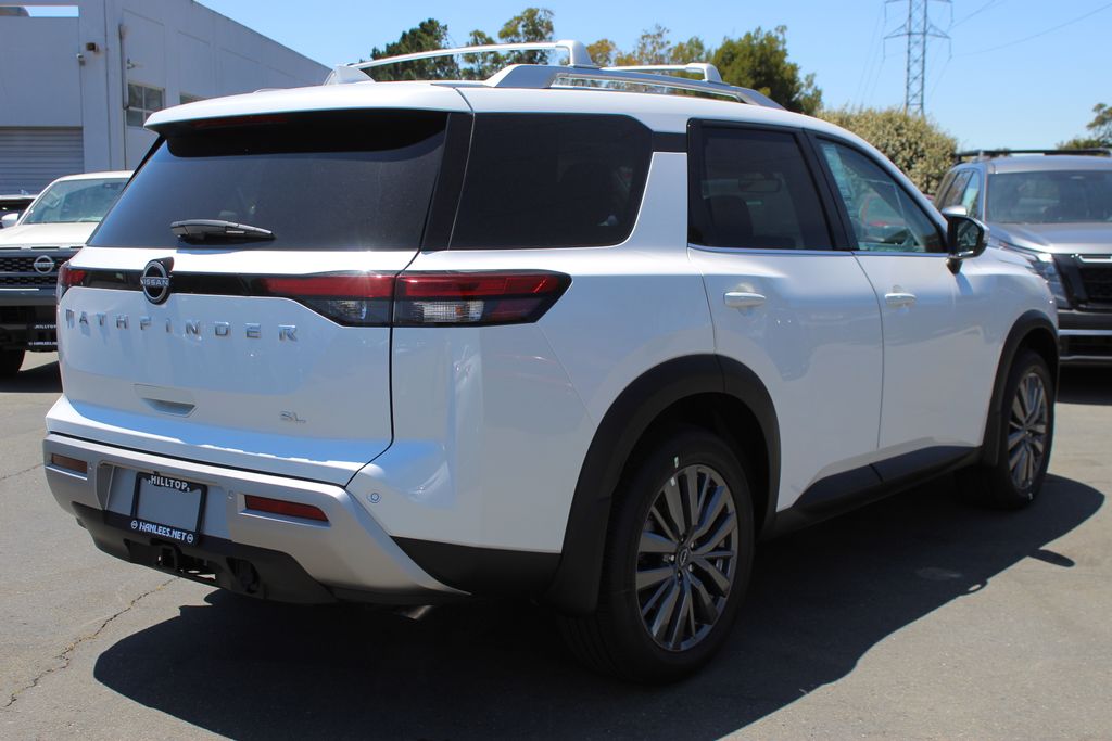 2025 Nissan Pathfinder SL photo 6