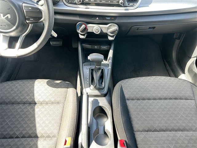2023 Kia Rio LX photo 19