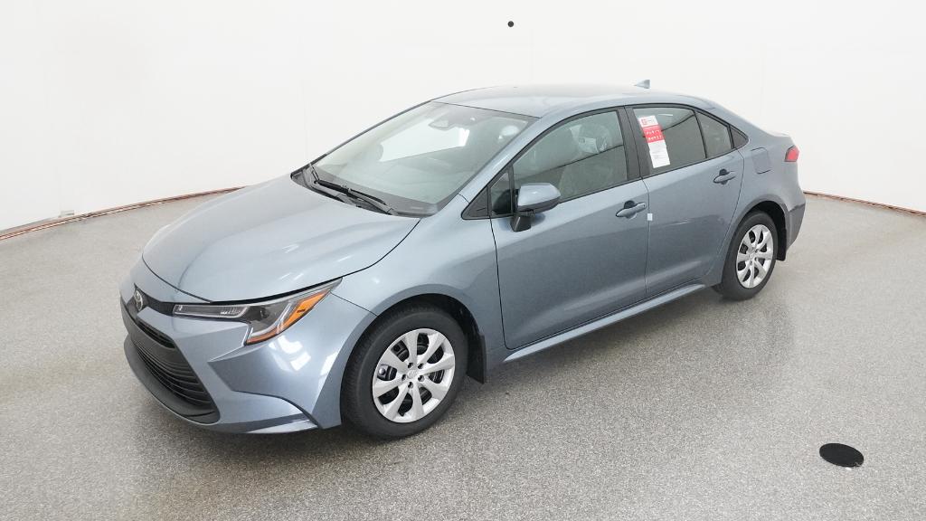 2026 Toyota Corolla LE's photo