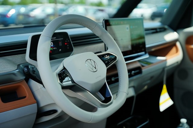 2025 Volkswagen ID. Buzz photo 10