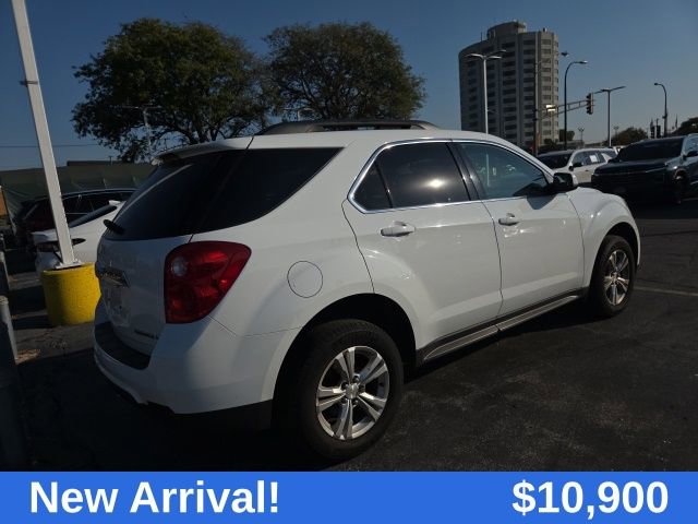 2015 Chevrolet Equinox photo 3