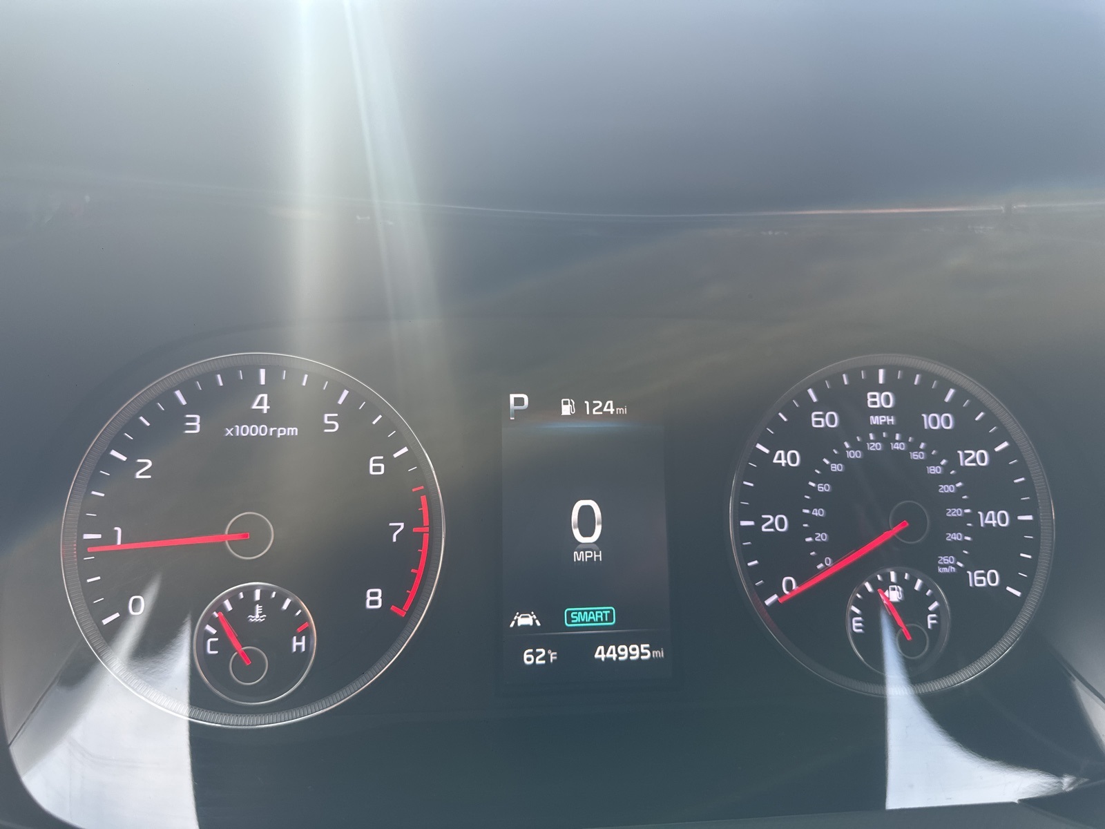 2024 Kia K5 GT-Line photo 4