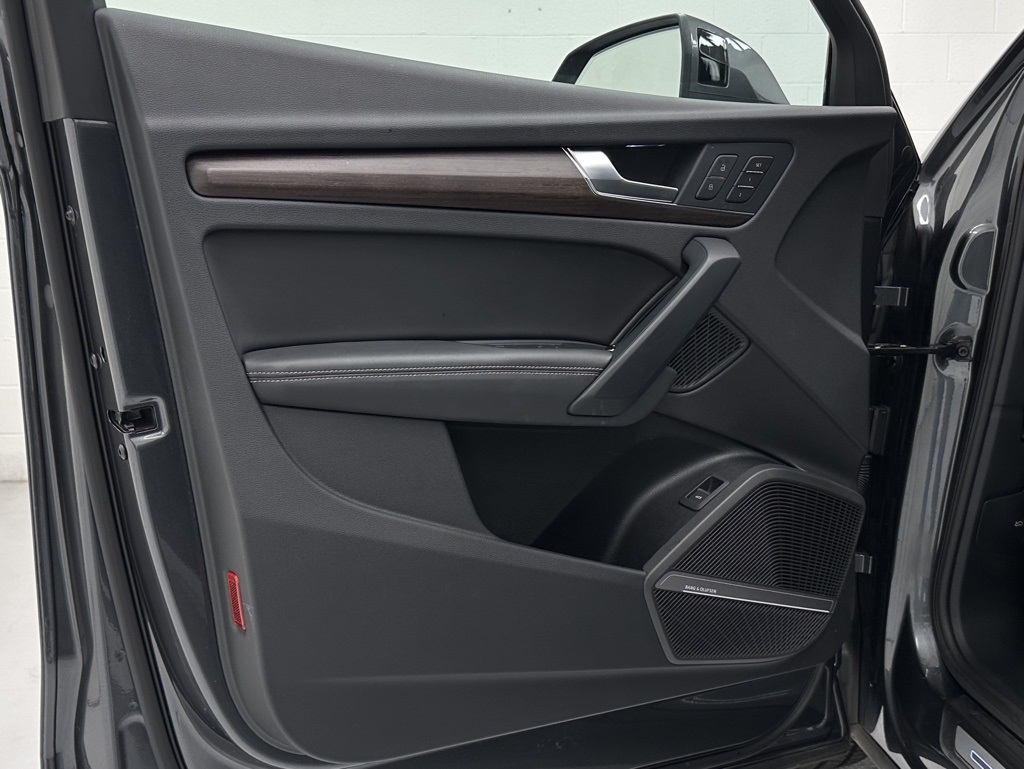 2023 Audi Q5 S line Premium Plus photo 22