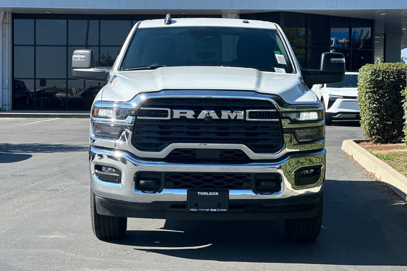 2025 Ram 2500 Big Horn photo 9
