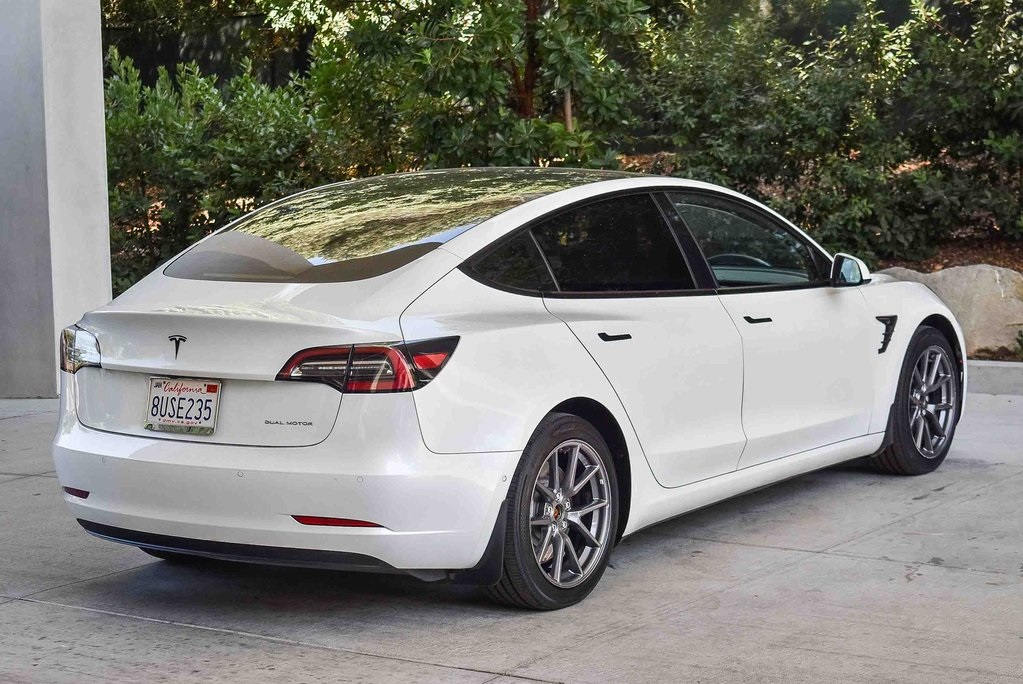 2021 Tesla Model 3 Long Range photo 6