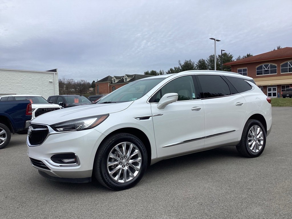 2020 Buick Enclave Essence's photo