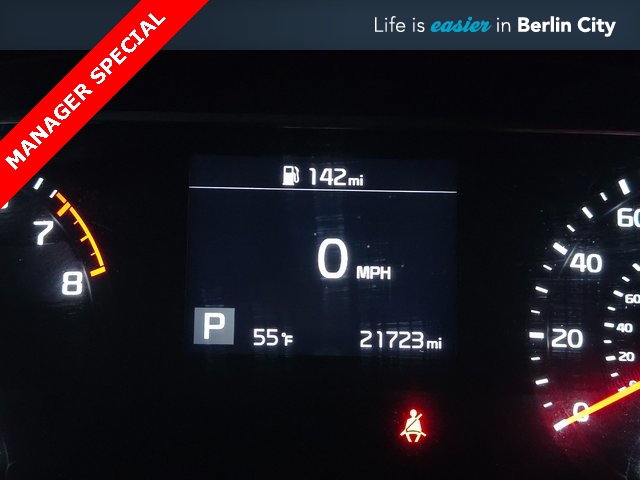 2020 Kia Soul LX photo 2