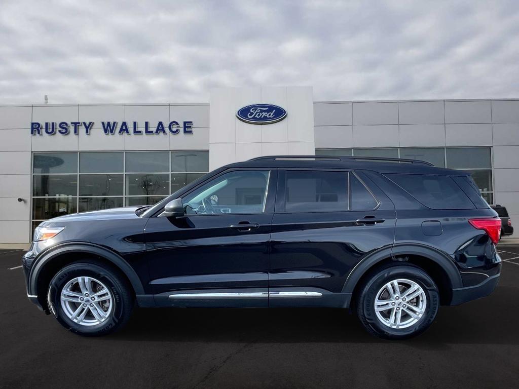 2022 Ford Explorer XLT's photo