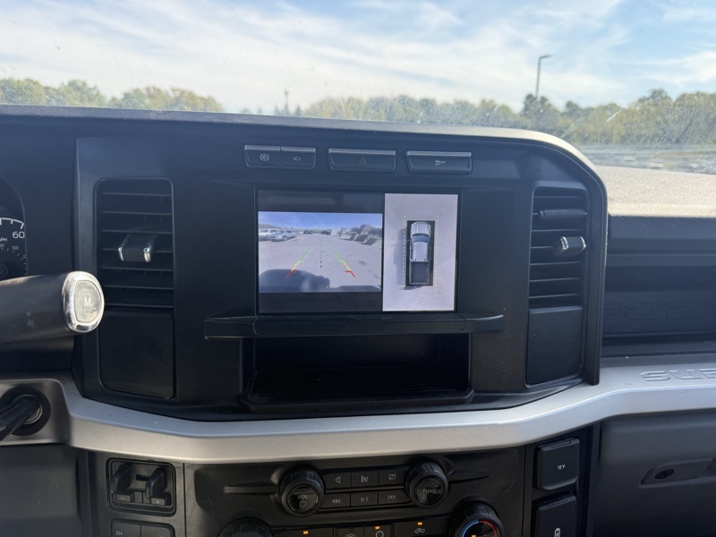 2023 Ford F-250 photo 13