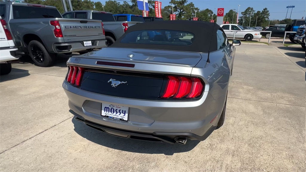 2022 Ford Mustang EcoBoost Premium Convertible photo 8
