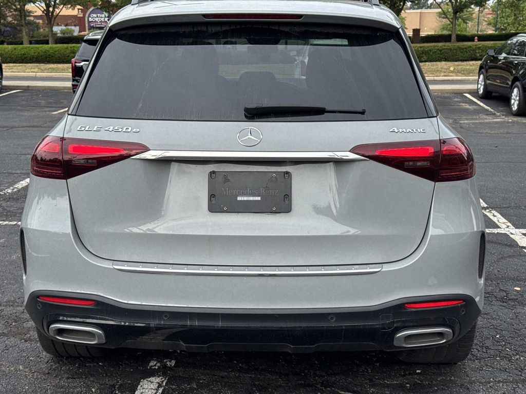 2024 Mercedes Benz GLE 450e 4MATIC photo 3