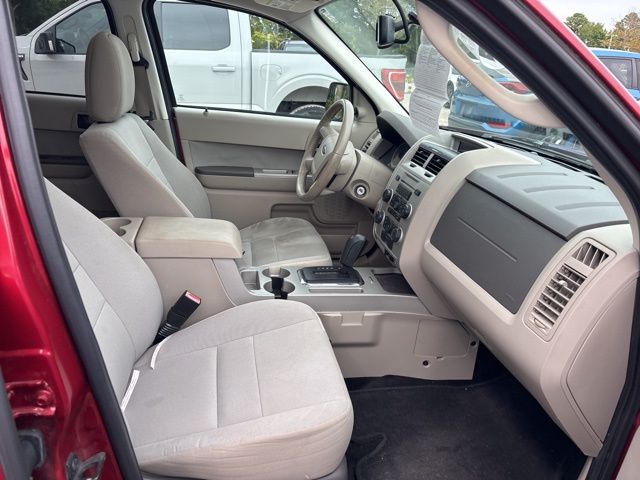 2012 Ford Escape XLT photo 10