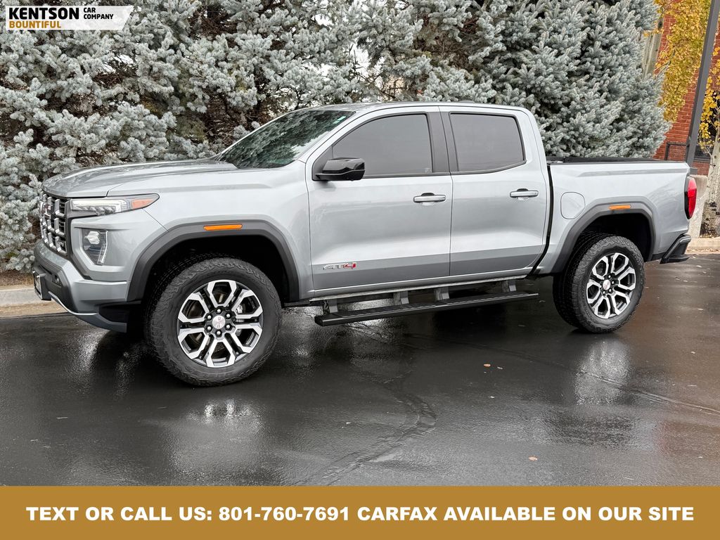 2024 GMC Canyon AT4's photo