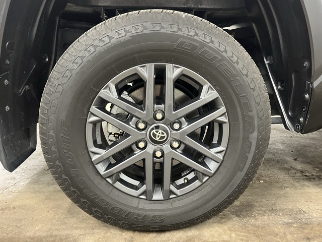 2025 Toyota Tundra SR5 photo 7