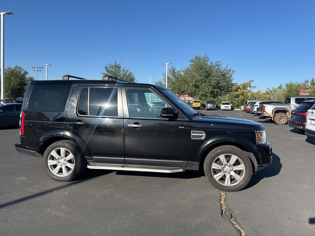 2015 Land Rover LR4 Base photo 3