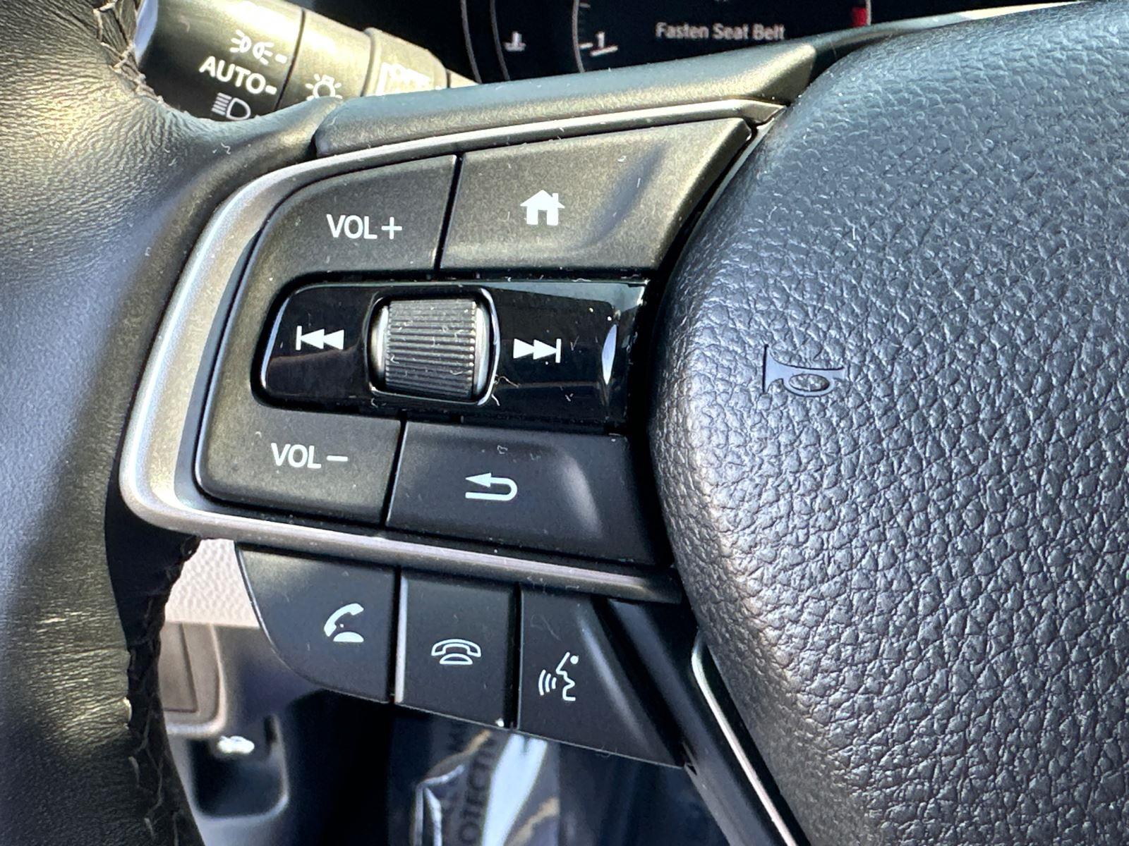 2018 Honda Accord EX-L 1.5T photo 14