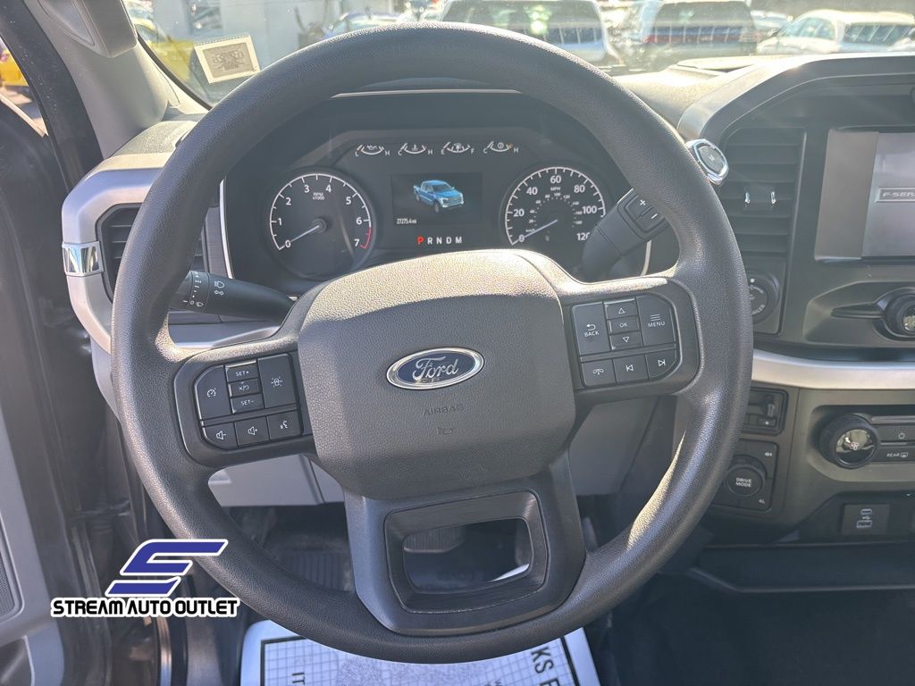 2023 Ford F-150 XLT photo 22