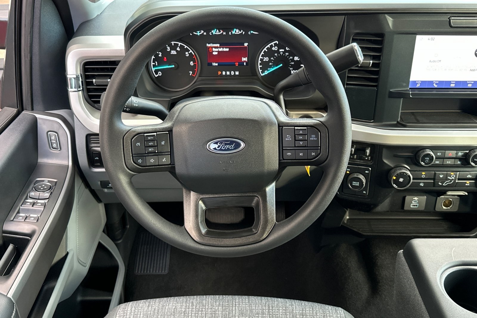 2025 Ford F-250 XLT photo 13