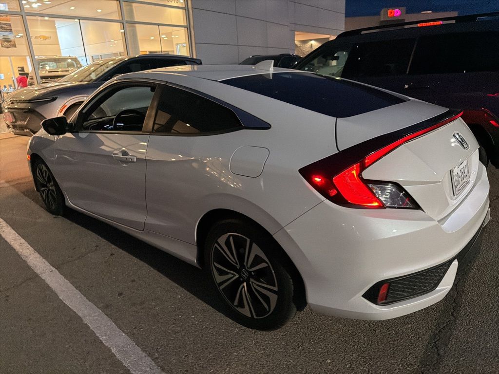 2017 Honda Civic EX-T photo 11