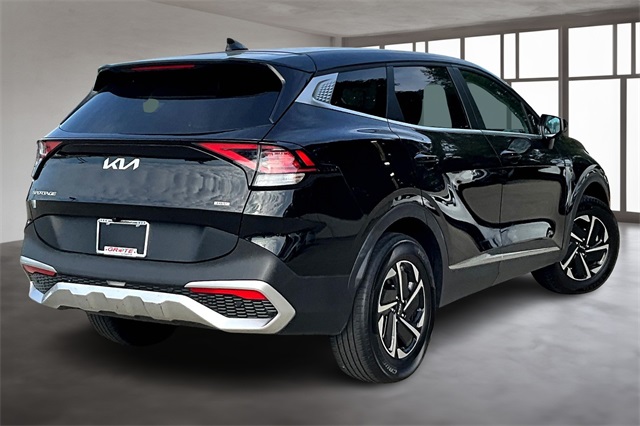 2023 Kia Sportage Hybrid LX photo 3