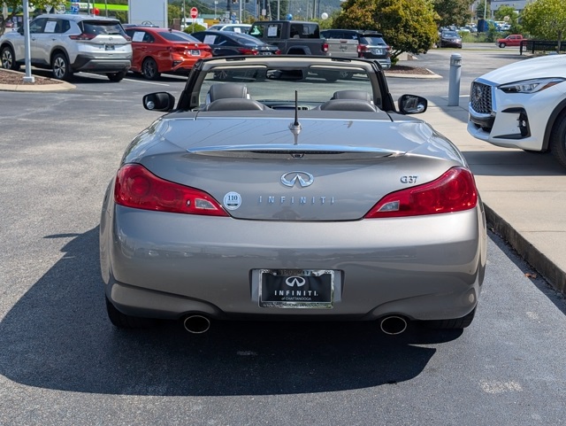 2009 Infiniti G37 Base Convertible photo 6