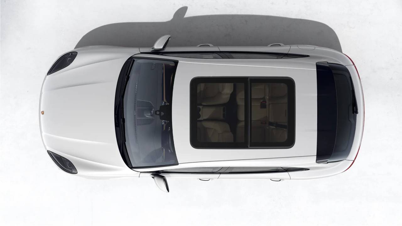 2026 Porsche Macan T photo 6
