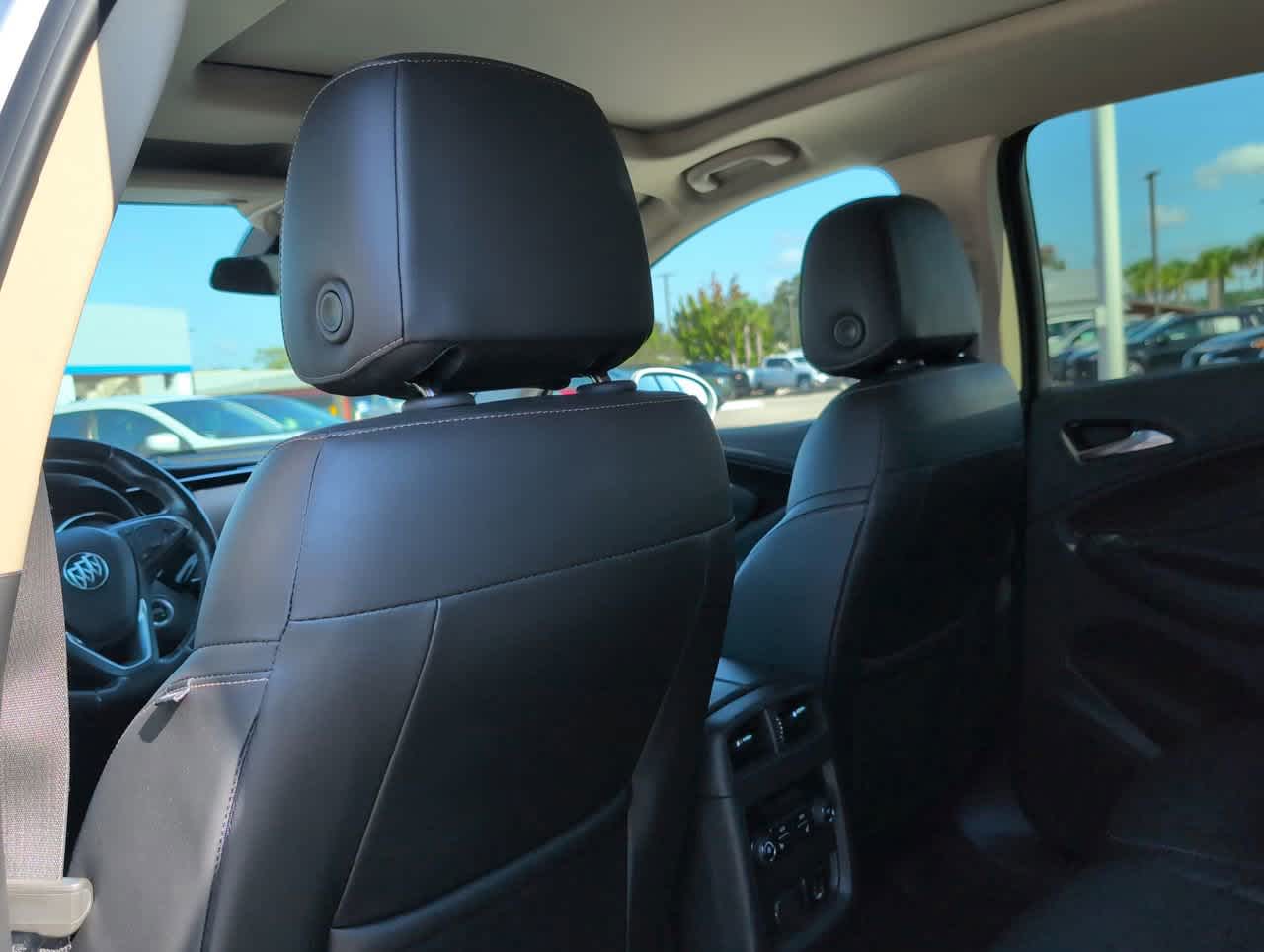 2018 Buick Envision Essence photo 18